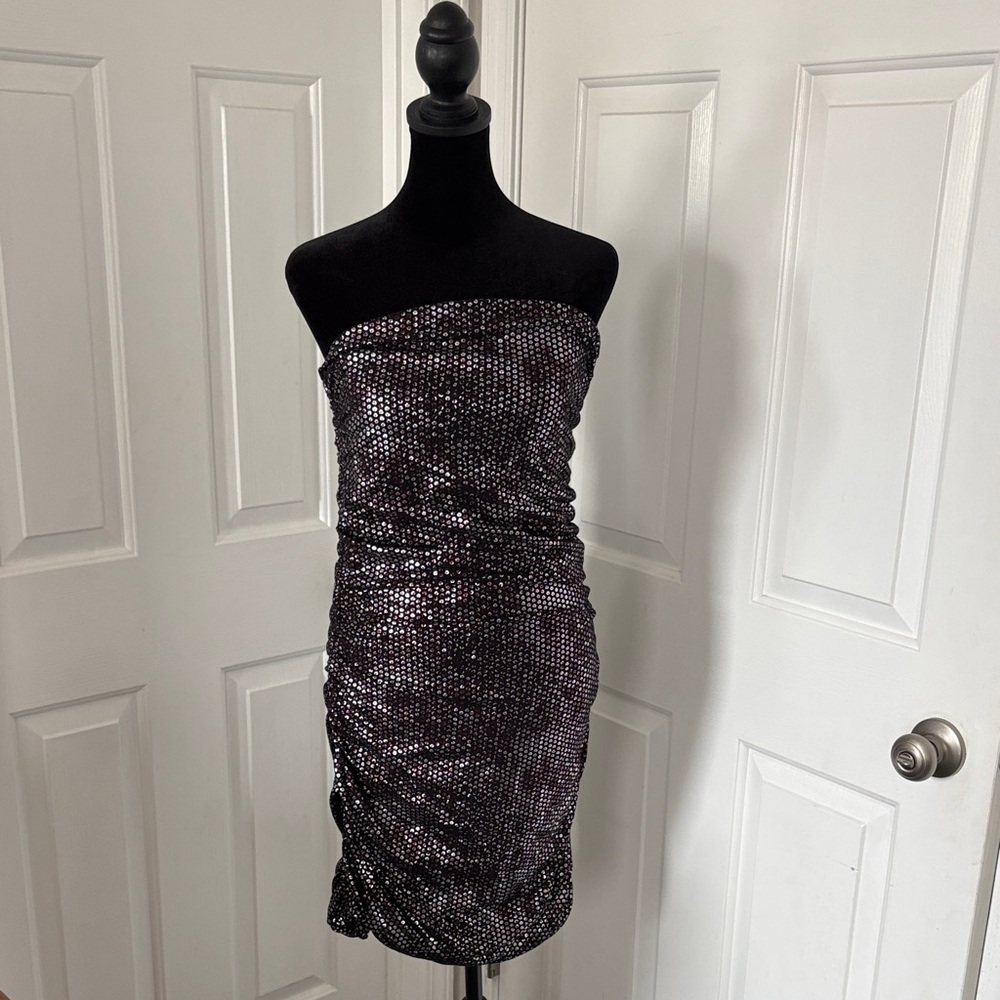 Express NWOT metallic dot sequin ruched strapless mini dress.